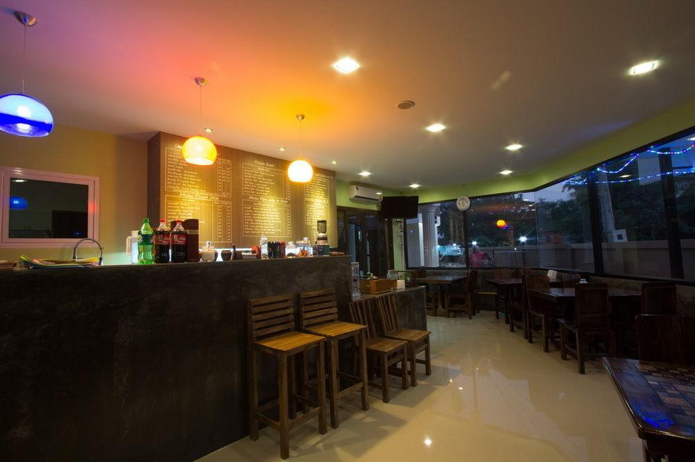 Penginapan Donchai House Guest House& Cafe 2*