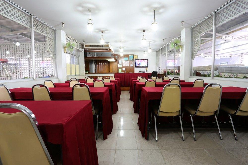 Chomdoi House Hotel 2*