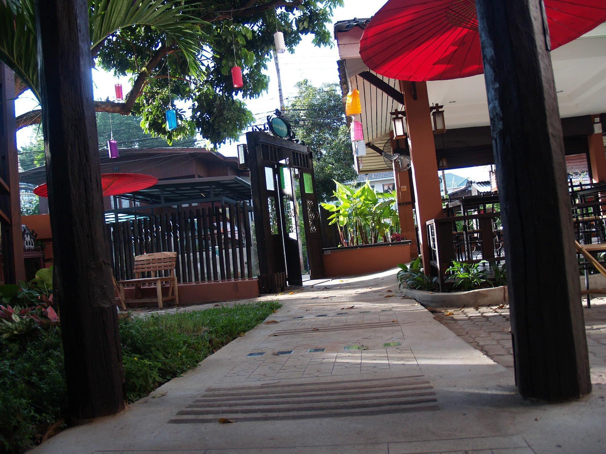 Sirikamsan House 3*
