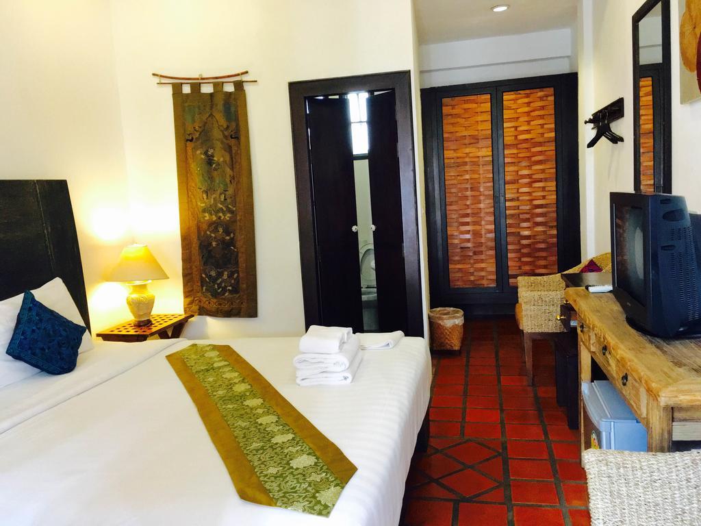 Chiangmai Lanna Boutique House Bed & Breakfast 2*