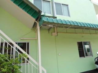 Guest house Srikum House