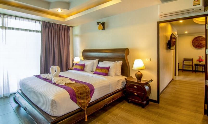 Raming Hotel