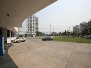 Diamond Place