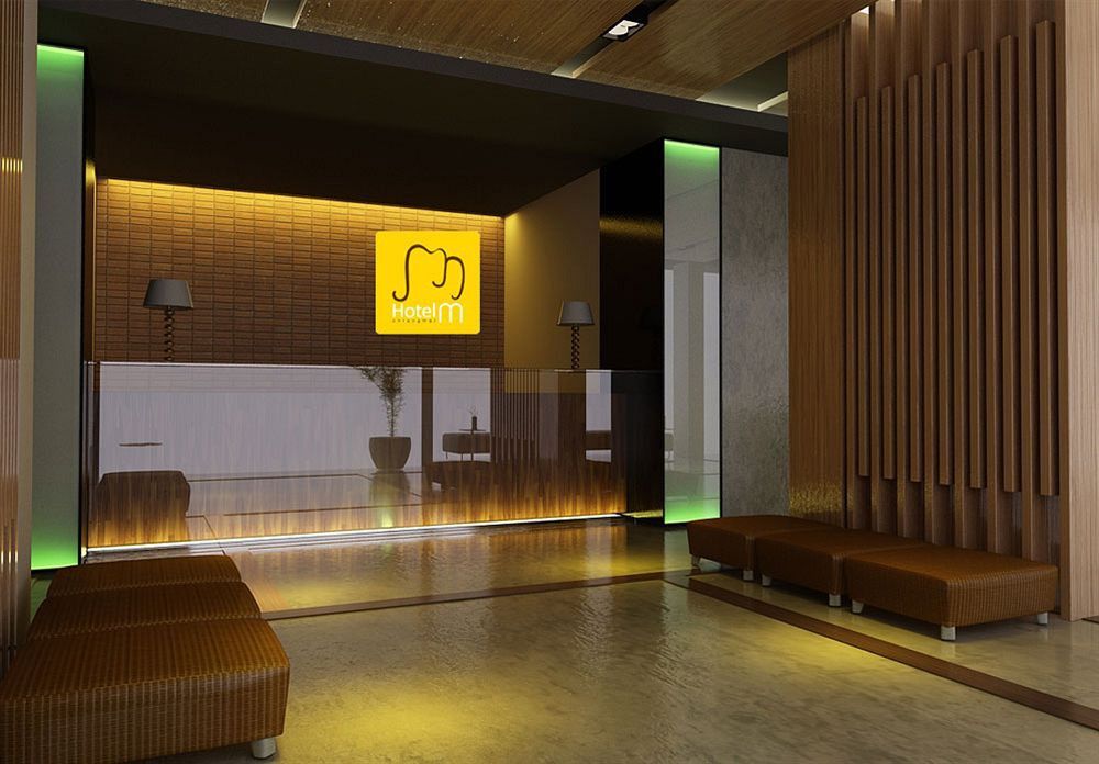 Hotel M