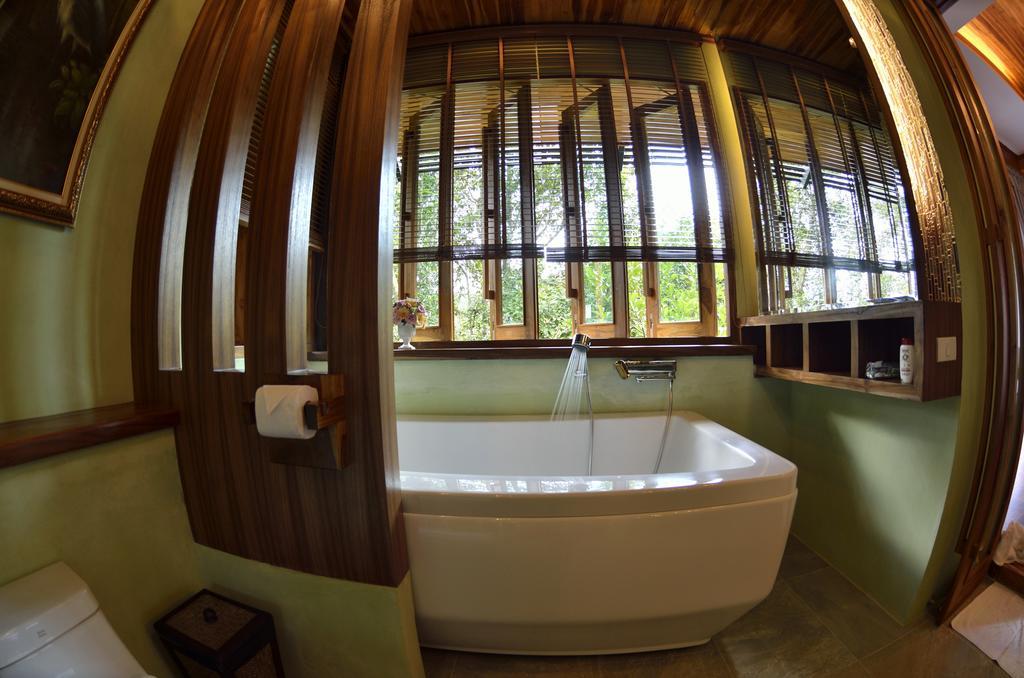 32 Coffee Hill & Tempat peranginan 4*