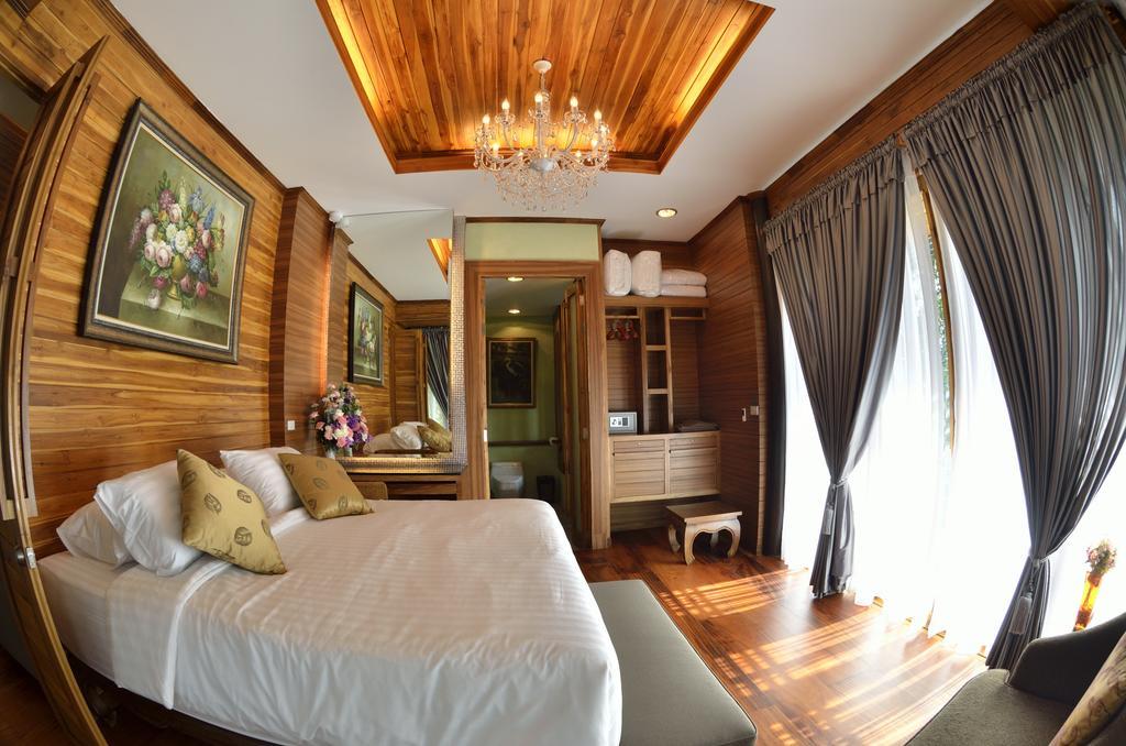 32 Coffee Hill & Chiang Mai