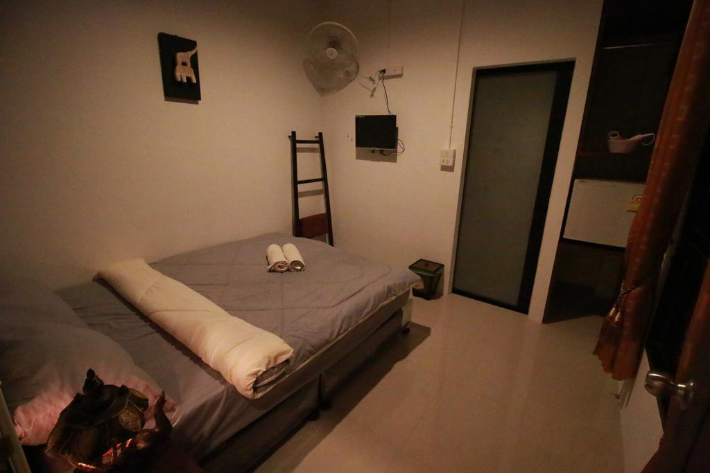 Family Absolute House Hostel *