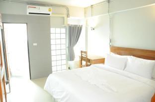 Nanya Hotel 3*