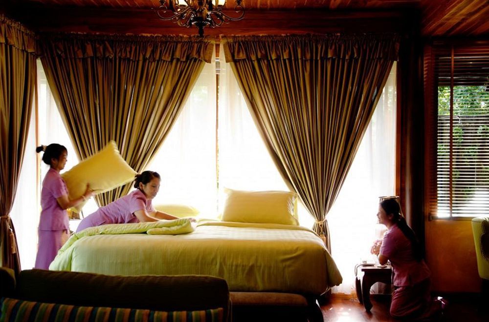 32 Coffee Hill & Tempat peranginan