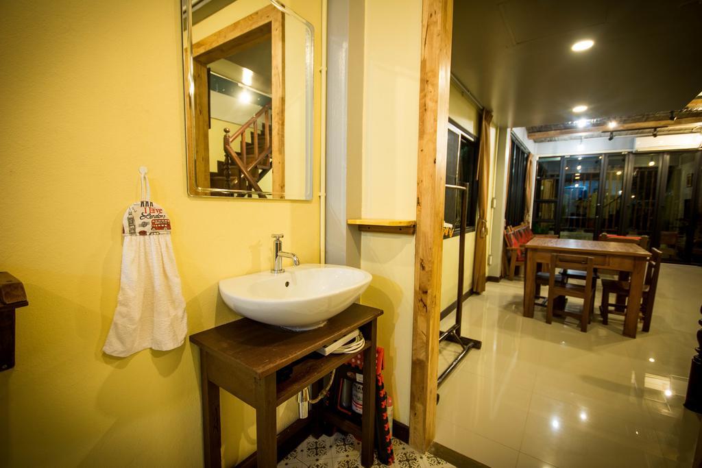 Rumah percutian The Corner's Unique House