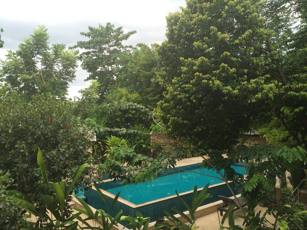 Changpuak Hotel