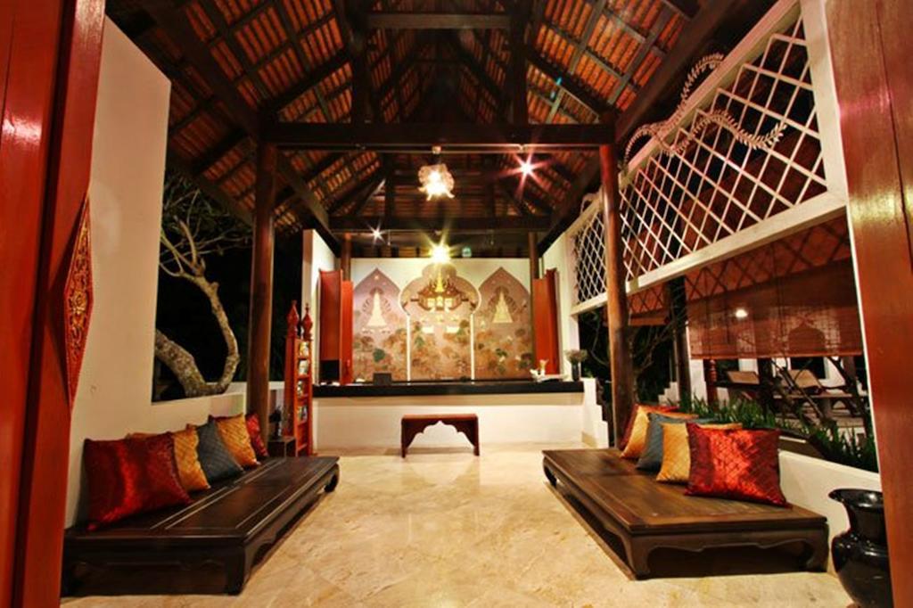 Gudi Boutique