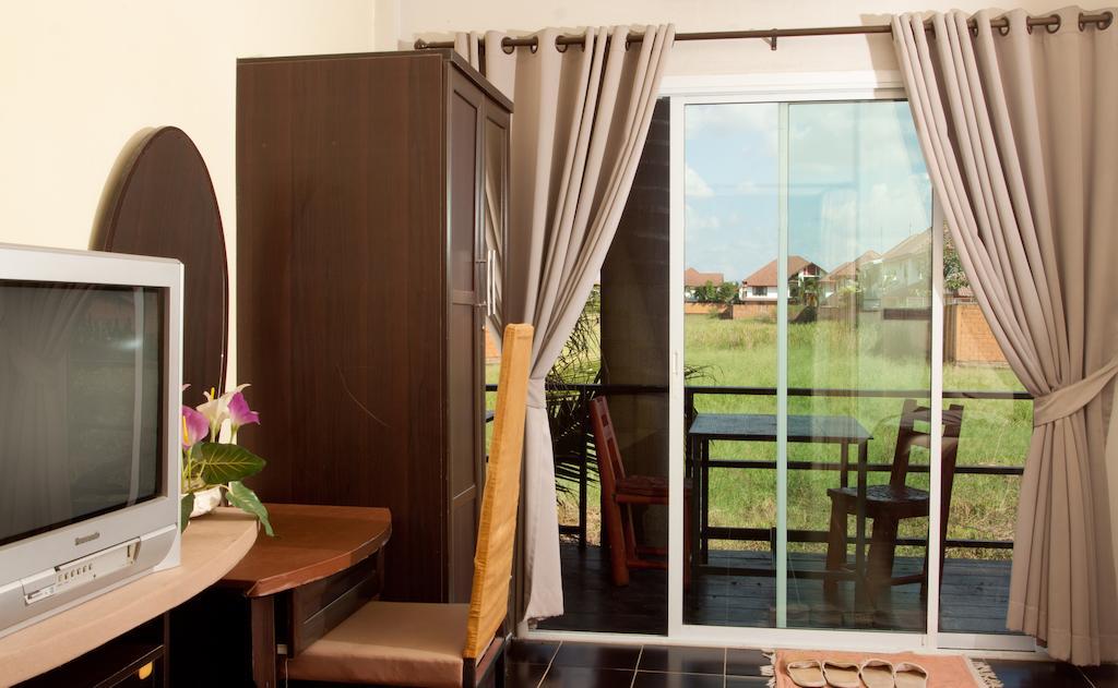 Baan Puang Petch Chiang Mai
