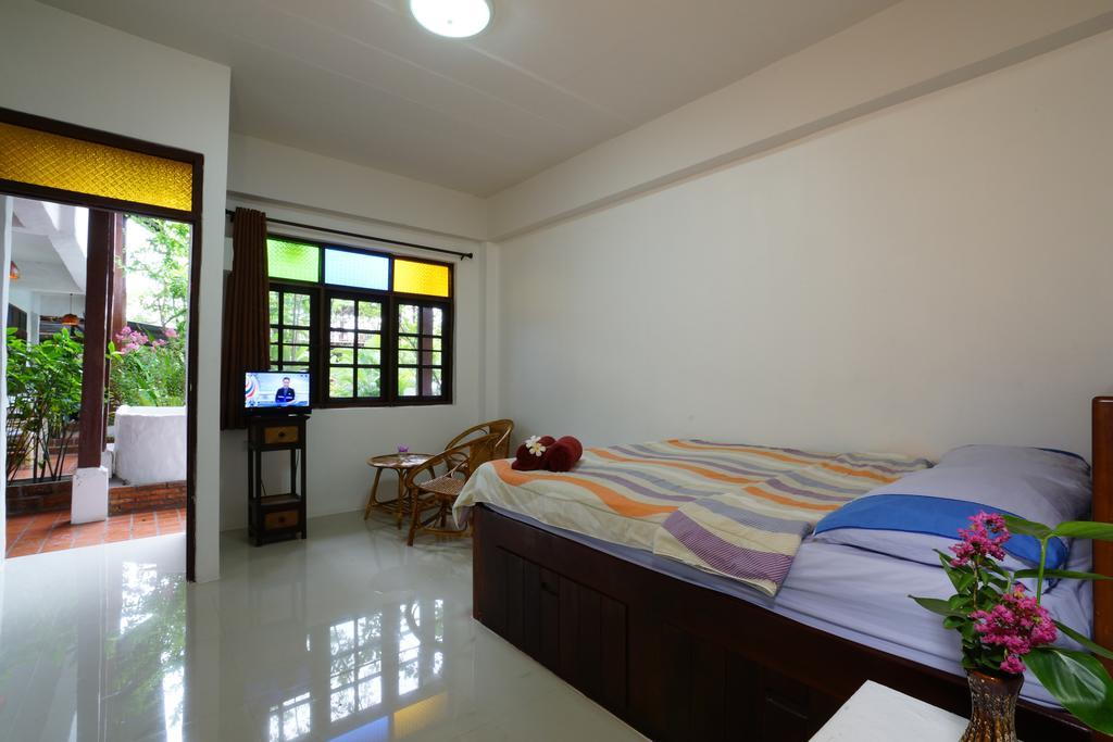 Tr 2* Chiang Mai