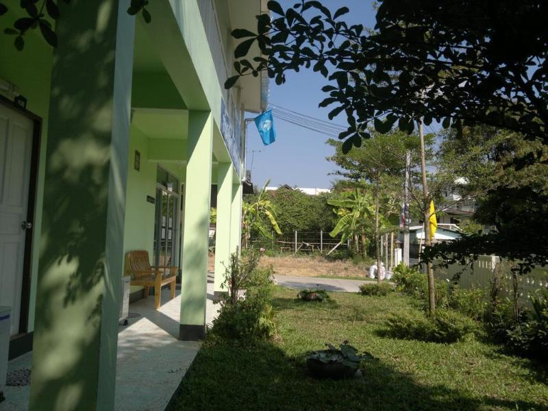 Guest house Srikum House *