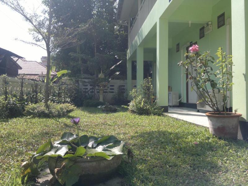 Guest house Srikum House