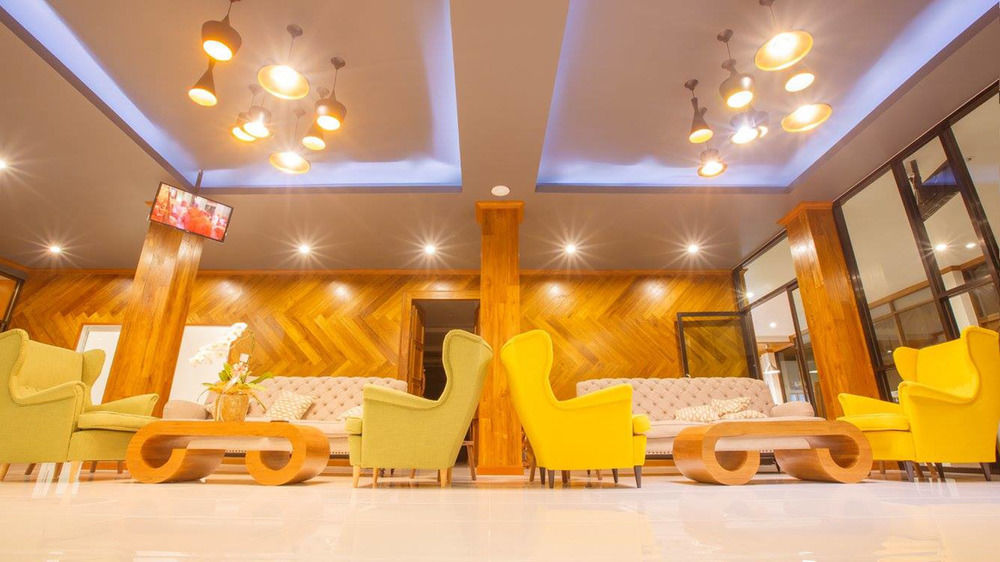 Hotel S48