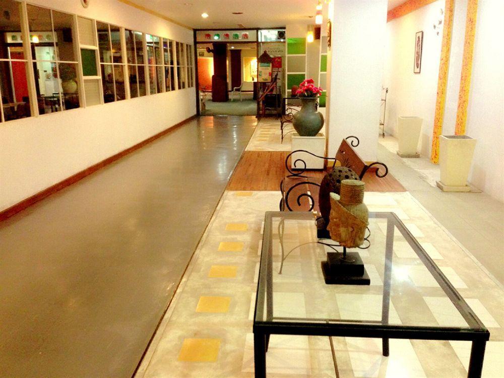 Hotel Night Bazaar Place 3*