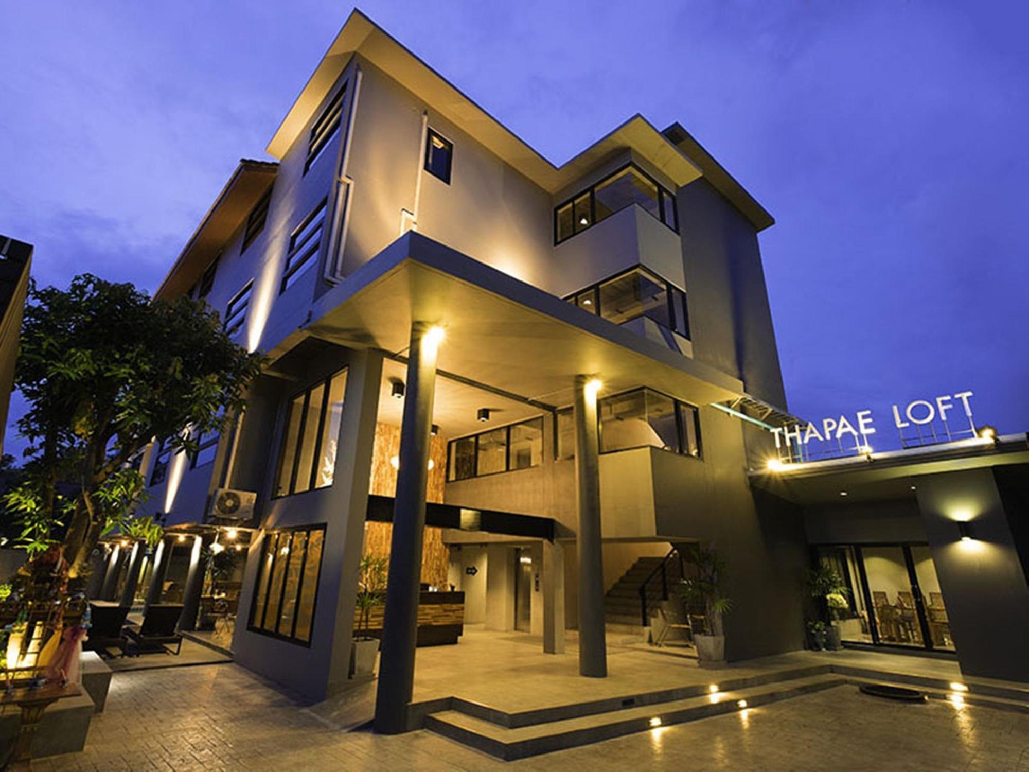 Thapae Loft Hotel