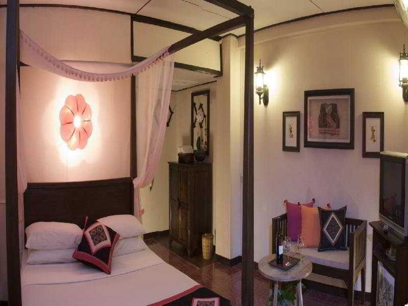 Changpuak Hotel 2*