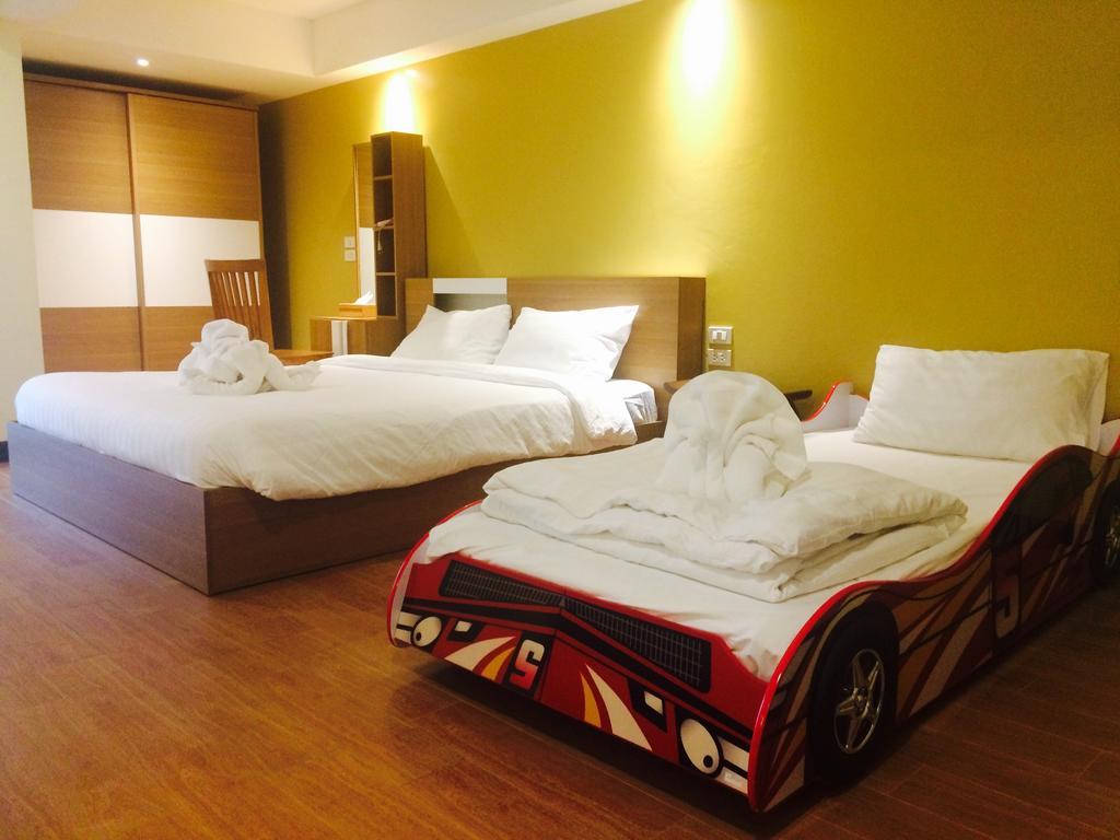 Baan Sang Singh Hotel