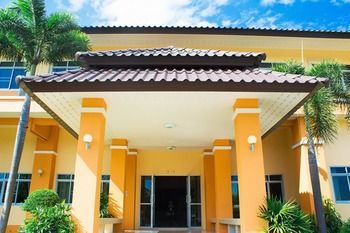 Rajapruek Place Albergue