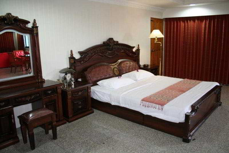 Hotel Chateau Chiangmai 3*