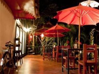 Baan Puang Petch Tempat peranginan 3*