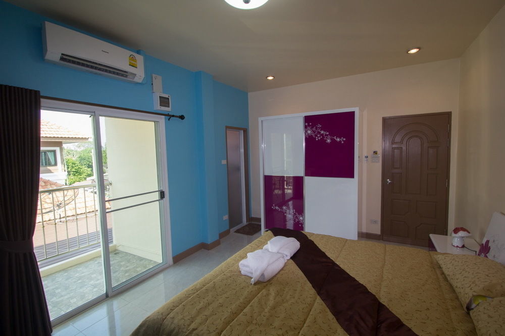 Penginapan Donchai House Guest House& Cafe 2*