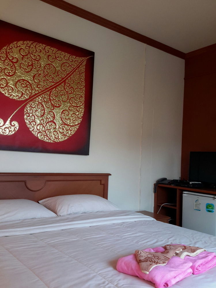 Donchai House Guest House& Cafe