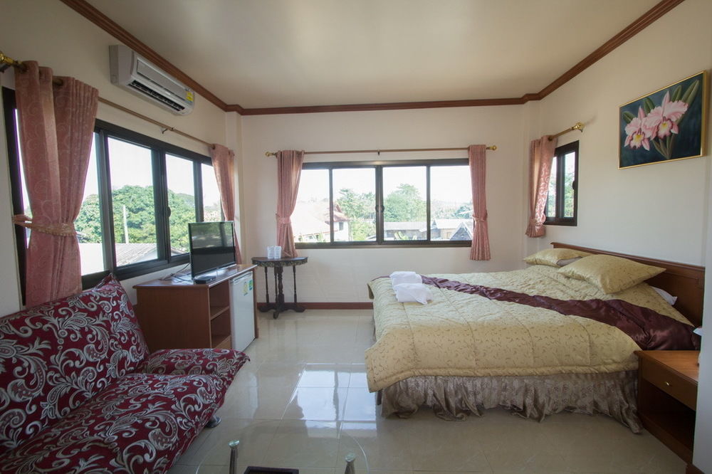 Donchai House Guest House& Cafe Chiang Mai