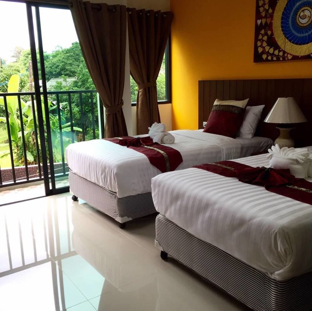 Huen Jao Ban Hotel