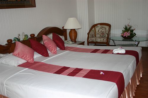 Chiangmai Ratanakosin Hotel