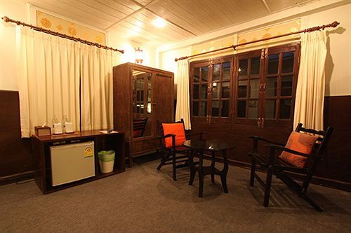 Club One Seven Gaymen Hotel Chiang Mai