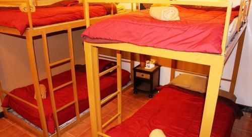 Teeraya Boutique Hostel