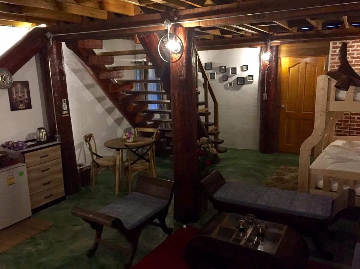 Loghome Boutique Chiang Mai
