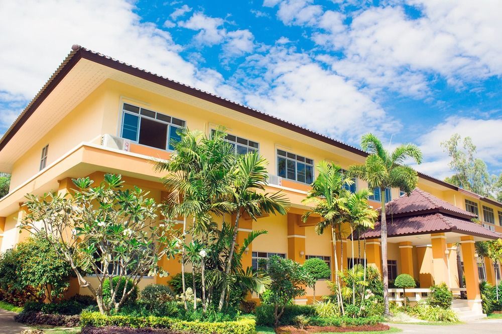 Albergue Rajapruek Place