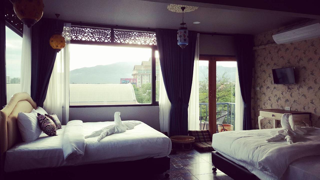 Sridonchai Heritage, Night Bazaar Bed & Breakfast 3*