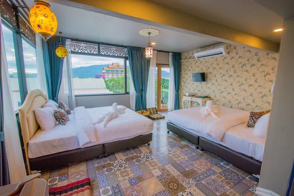 Sridonchai Heritage, Night Bazaar Bed & Breakfast Chiang Mai