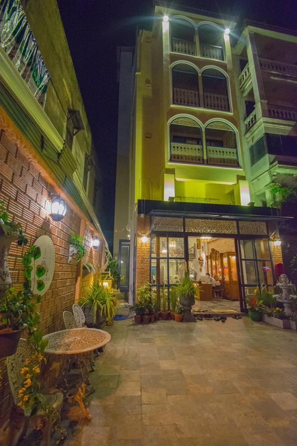 Sridonchai Heritage, Night Bazaar Bed & Breakfast Chiang Mai