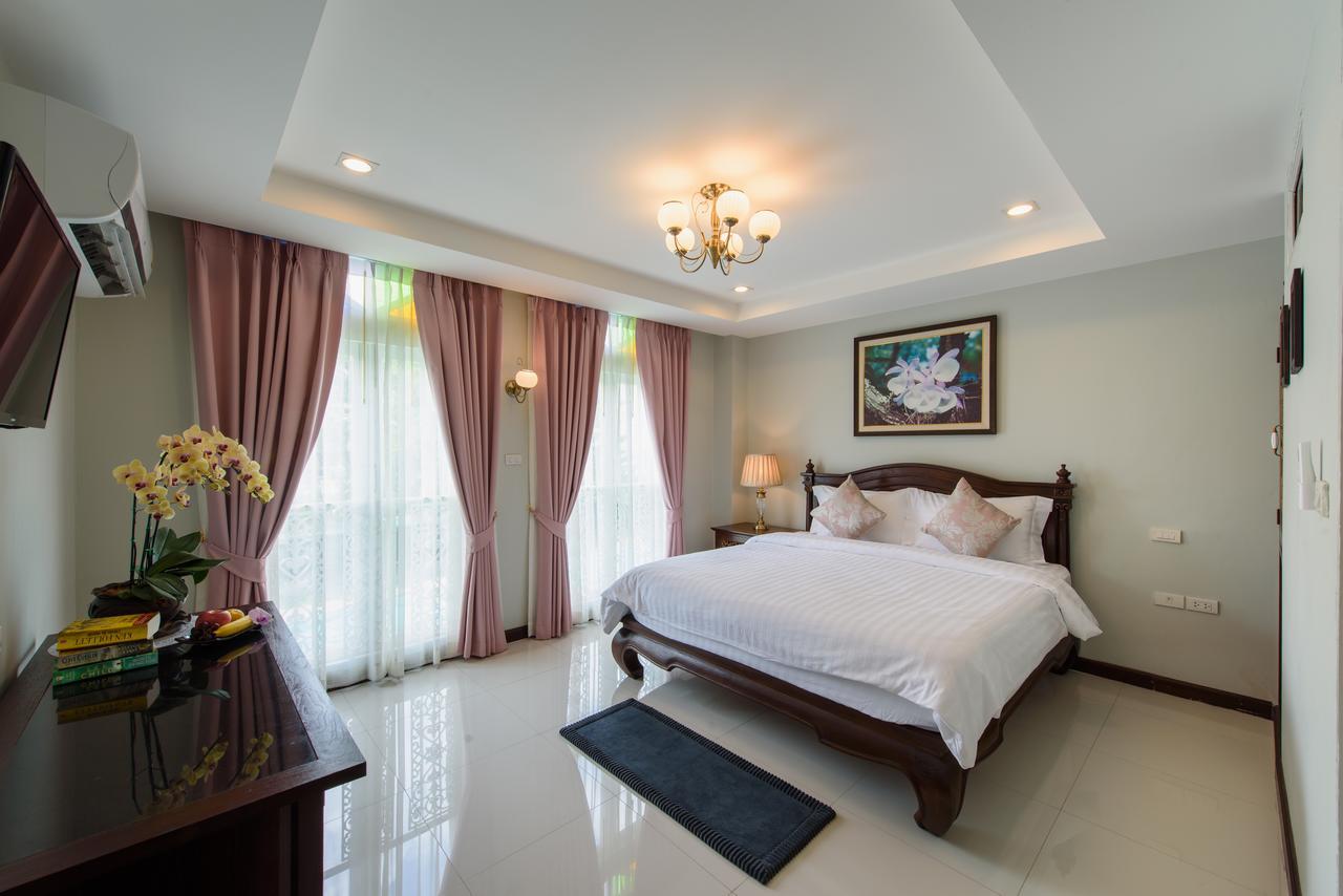 Hotel The Velvet Orchid 3*