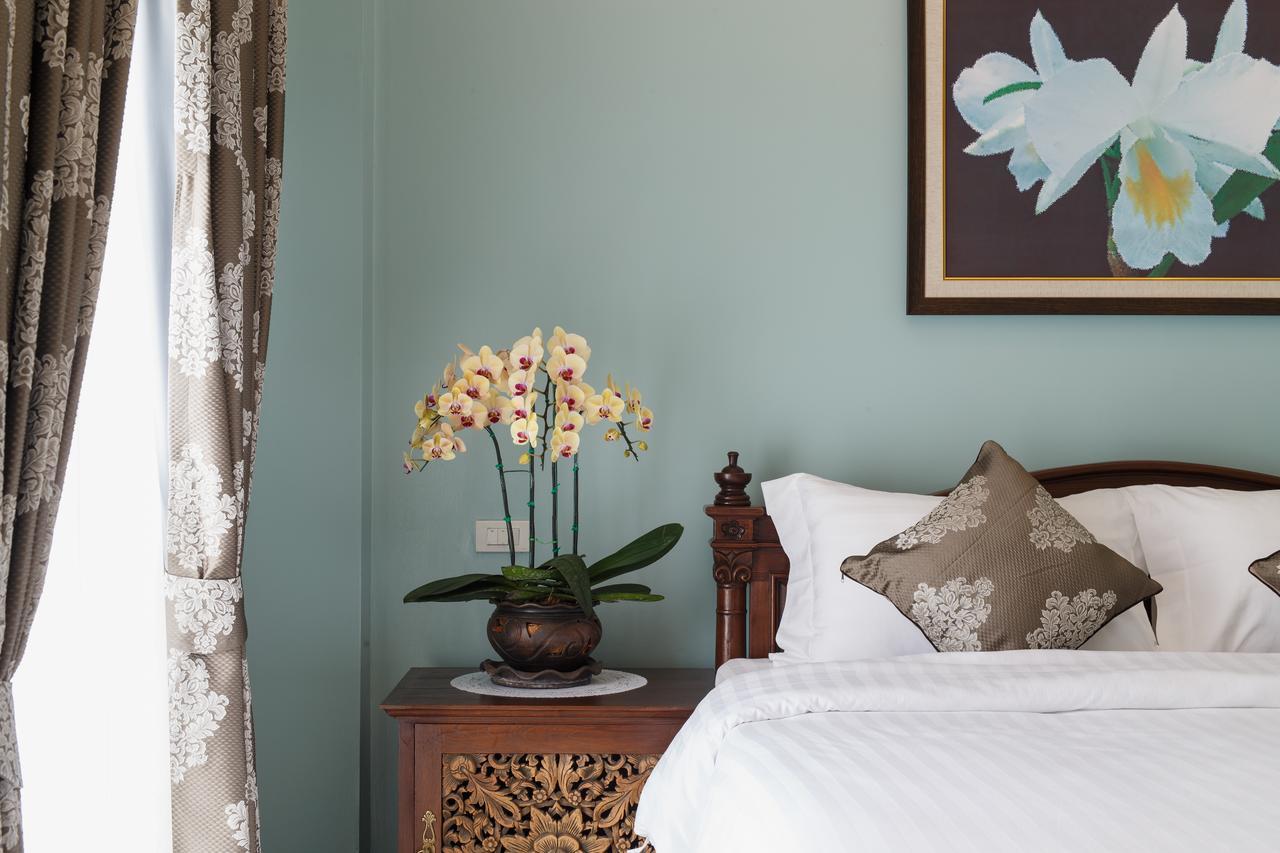 Hotel The Velvet Orchid