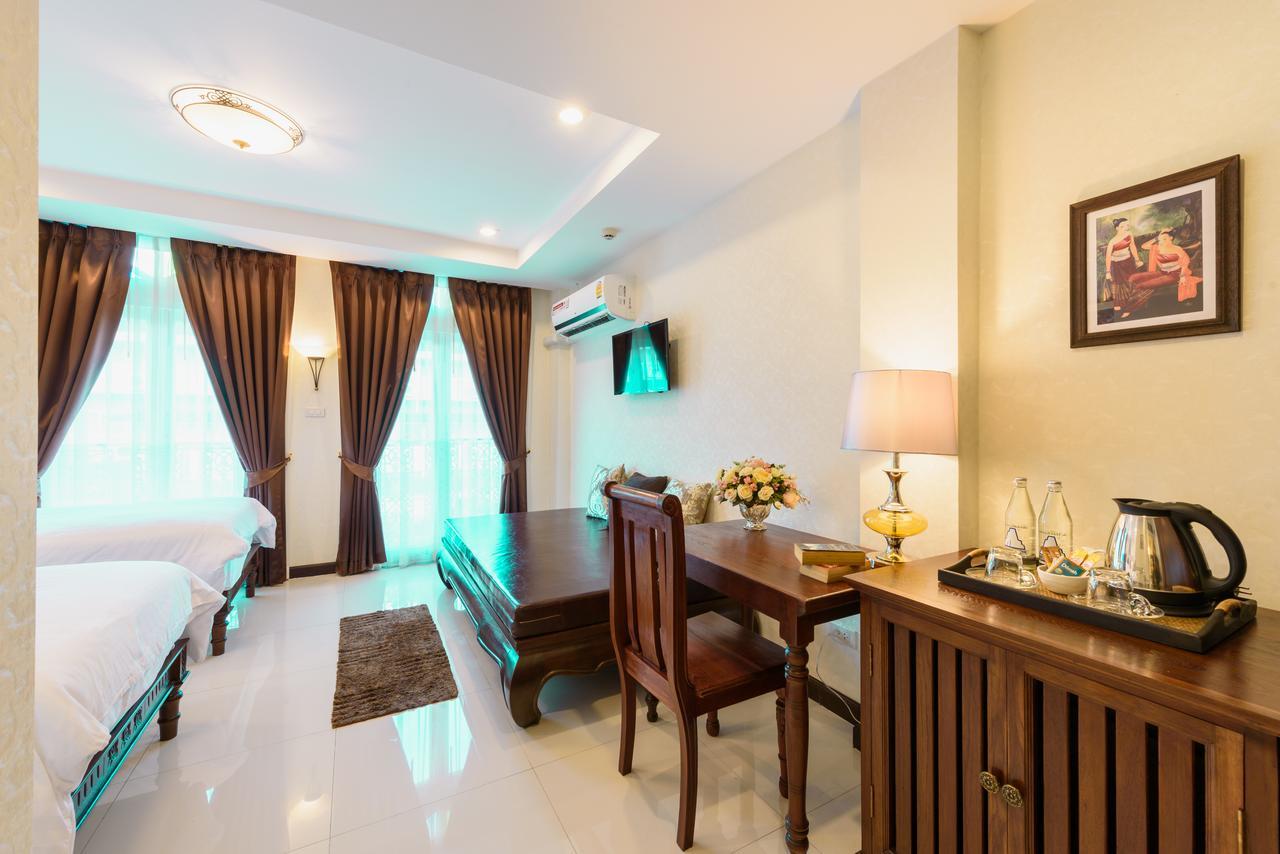 Hotel The Velvet Orchid