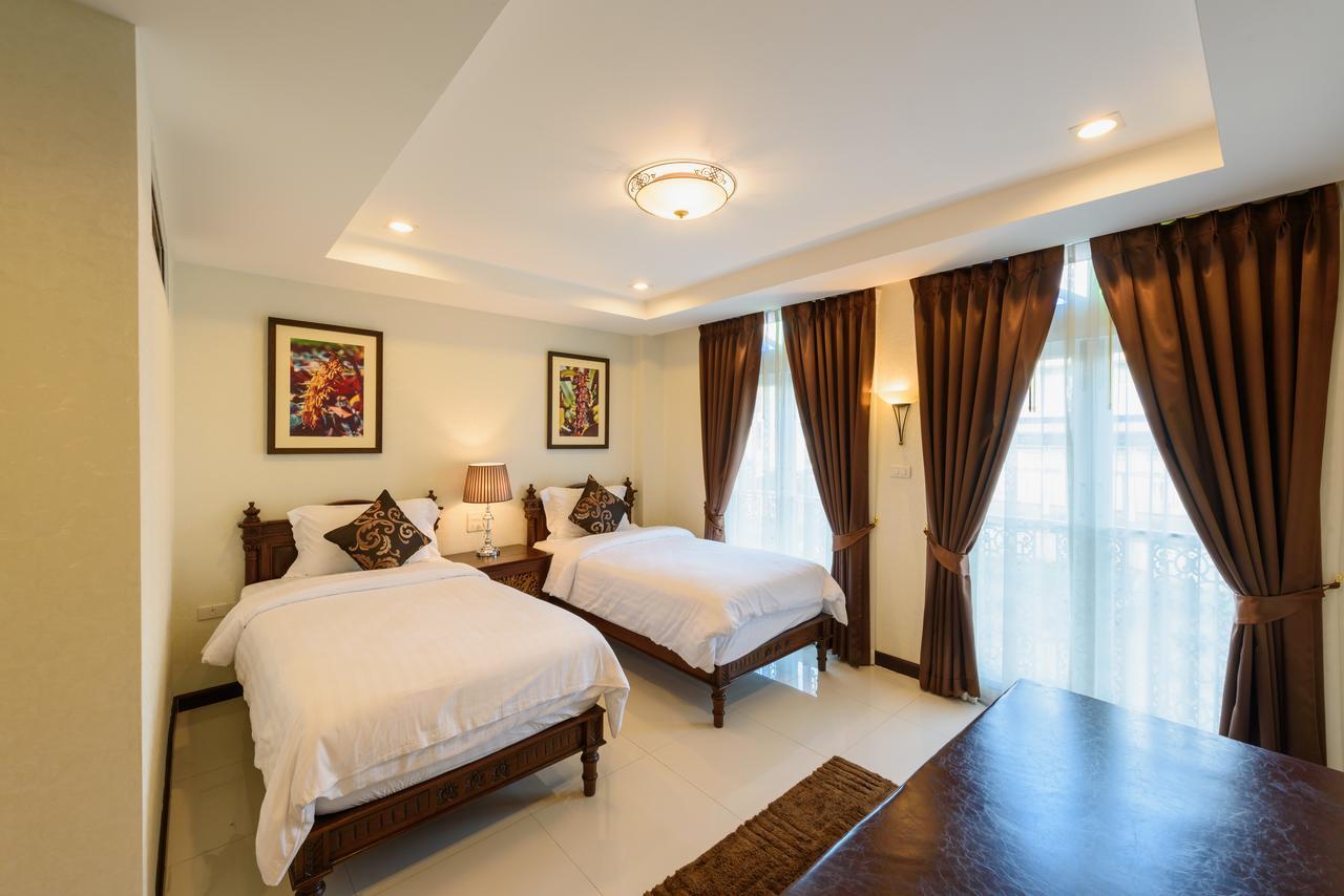 Hotel The Velvet Orchid 3*