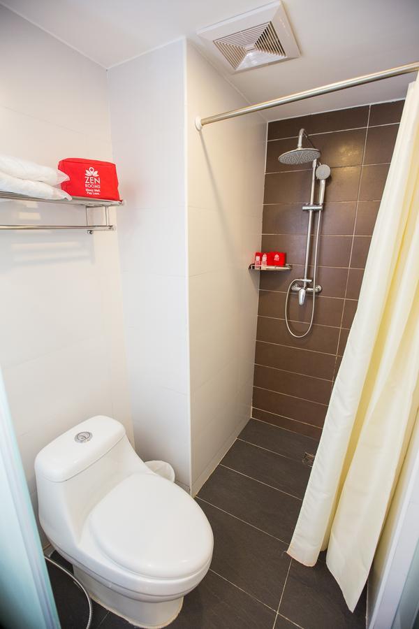 Zen Arak Road 7 Days Hotel