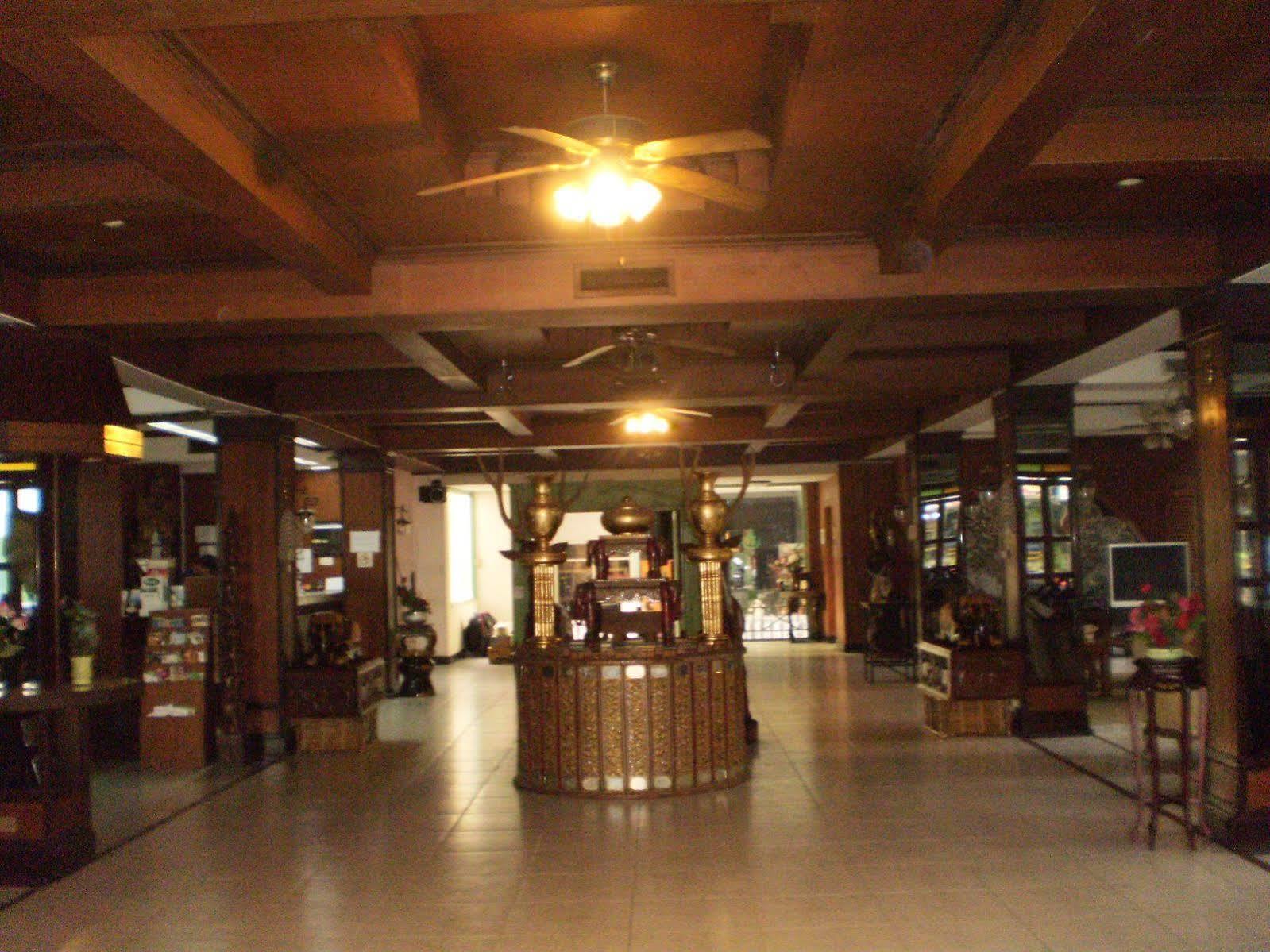 Prince Hotel Chiang Mai Hotel 2*