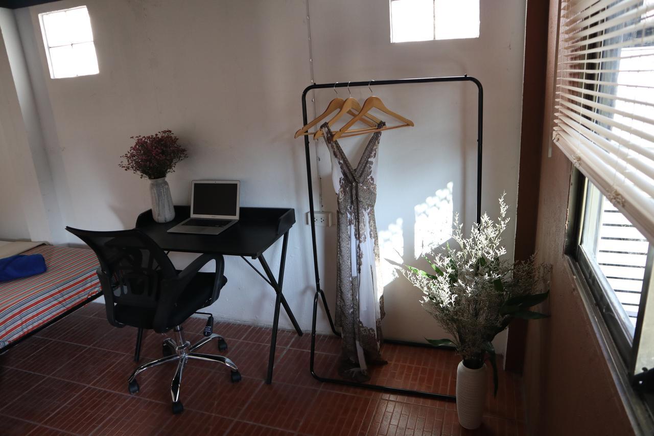 In The City Co-Living & Co-Working Space Hostel