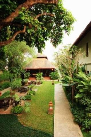Lanna Dusita Riverside Boutique Resort 4*