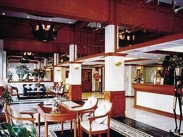Down Town Inn, Hotel