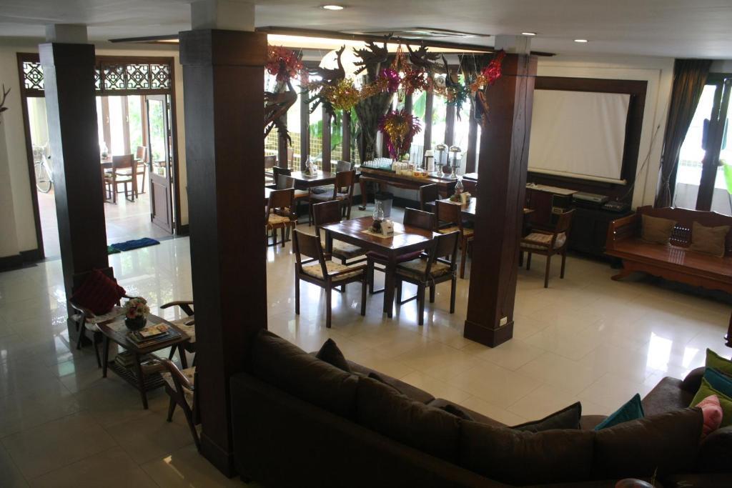 Bupa Montra Resort 2*